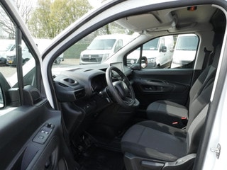 Thumbnail Mobil 9