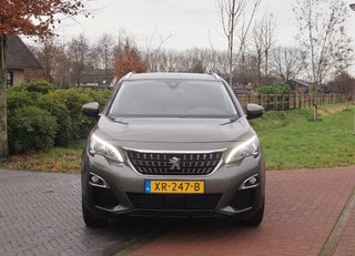 Thumbnail Mobil 6