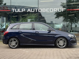 Thumbnail Mobil 8
