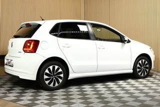 Thumbnail Mobil 6