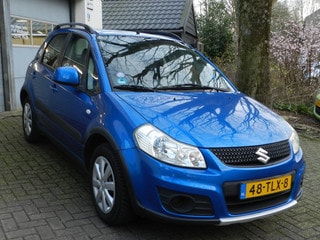 Thumbnail Mobil 6