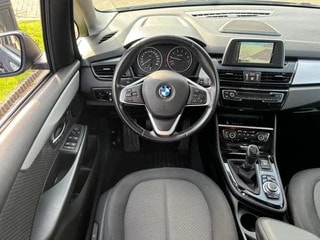 Thumbnail Mobil 10