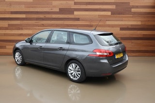 Thumbnail Mobil 4