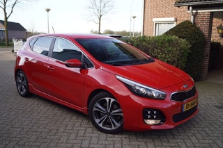 Thumbnail Mobil 8