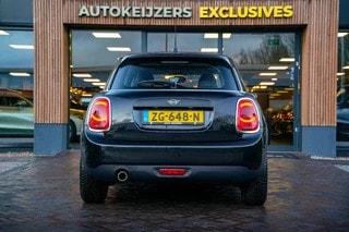 Thumbnail Mobil 9
