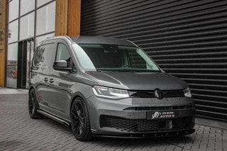 Thumbnail Mobil 8