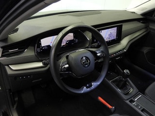 Thumbnail Mobil 4