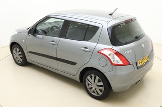 Thumbnail Mobil 4