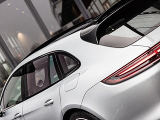 Thumbnail Mobil 10