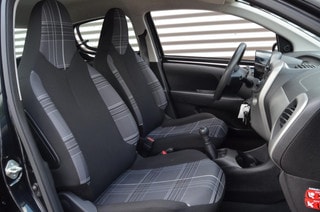 Thumbnail Mobil 10