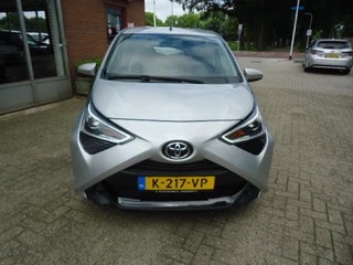 Thumbnail Mobil 4