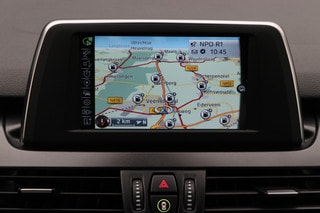Thumbnail Mobil 4