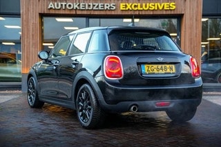 Thumbnail Mobil 7