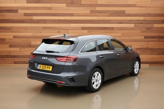 Thumbnail Mobil 5