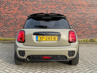 Thumbnail Mobil 9