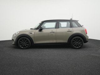 Thumbnail Mobil 4