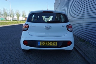 Thumbnail Mobil 3