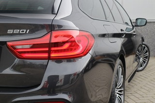 Thumbnail Mobil 9