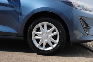 Thumbnail Mobil 5