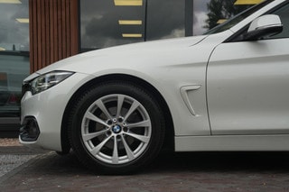 Thumbnail Mobil 9