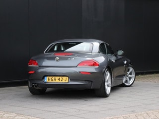 Thumbnail Mobil 4