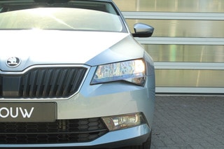 Thumbnail Mobil 7
