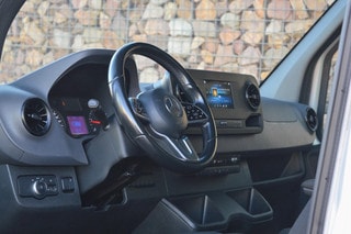 Thumbnail Mobil 8