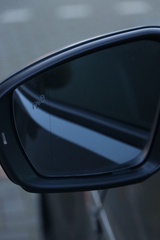 Thumbnail Mobil 10