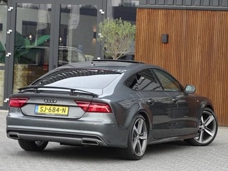Thumbnail Mobil 8