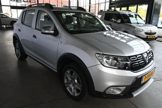 Thumbnail Mobil 5