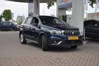 Thumbnail Mobil 6