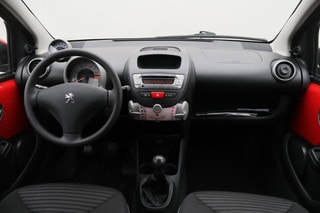 Thumbnail Mobil 2