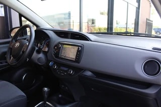 Thumbnail Mobil 2