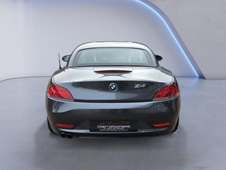 Thumbnail Mobil 4