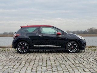 Thumbnail Mobil 7