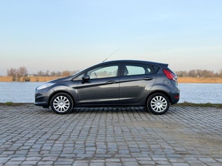 Thumbnail Mobil 8