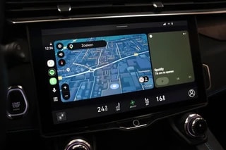 Thumbnail Mobil 8