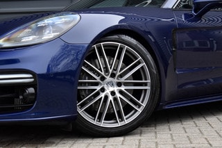 Thumbnail Mobil 7