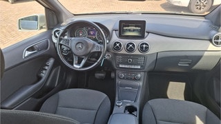 Thumbnail Mobil 10