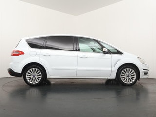 Thumbnail Mobil 6