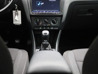 Thumbnail Mobil 10