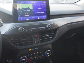 Thumbnail Mobil 2