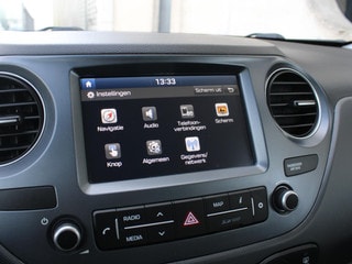 Thumbnail Mobil 8