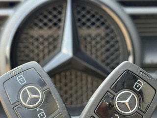 Thumbnail Mobil 4