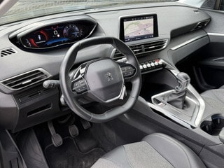 Thumbnail Mobil 8