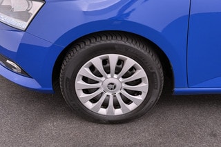 Thumbnail Mobil 7