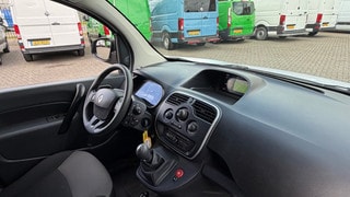Thumbnail Mobil 7