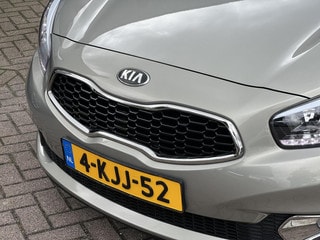 Thumbnail Mobil 7
