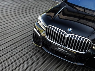 Thumbnail Mobil 9