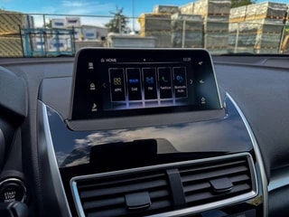 Thumbnail Mobil 10